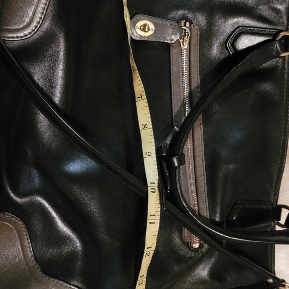 Authentic Blk Coach Purse - Picture 5 of 7